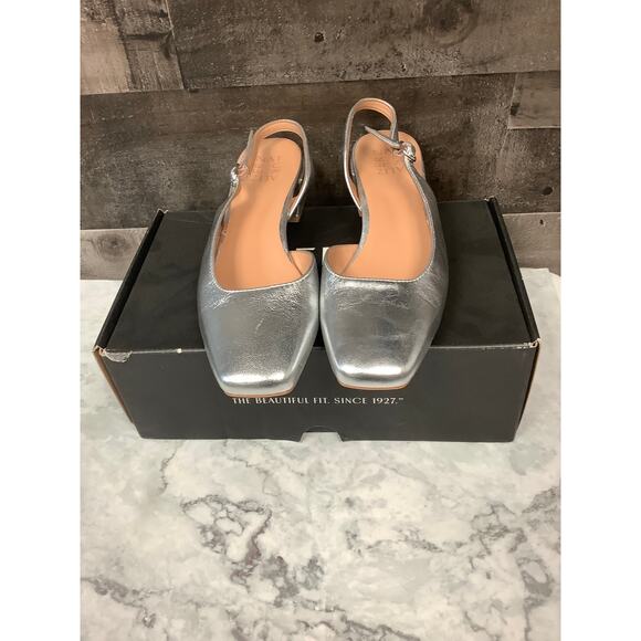 Naturalizer Women's 8.5M Silver Leather Jayla Pump Block Heels Square Toe LB7-5 - Picture 2 of 11